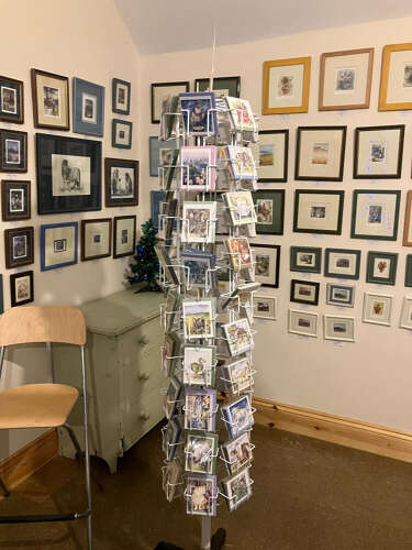 Small card - floor standing spinner